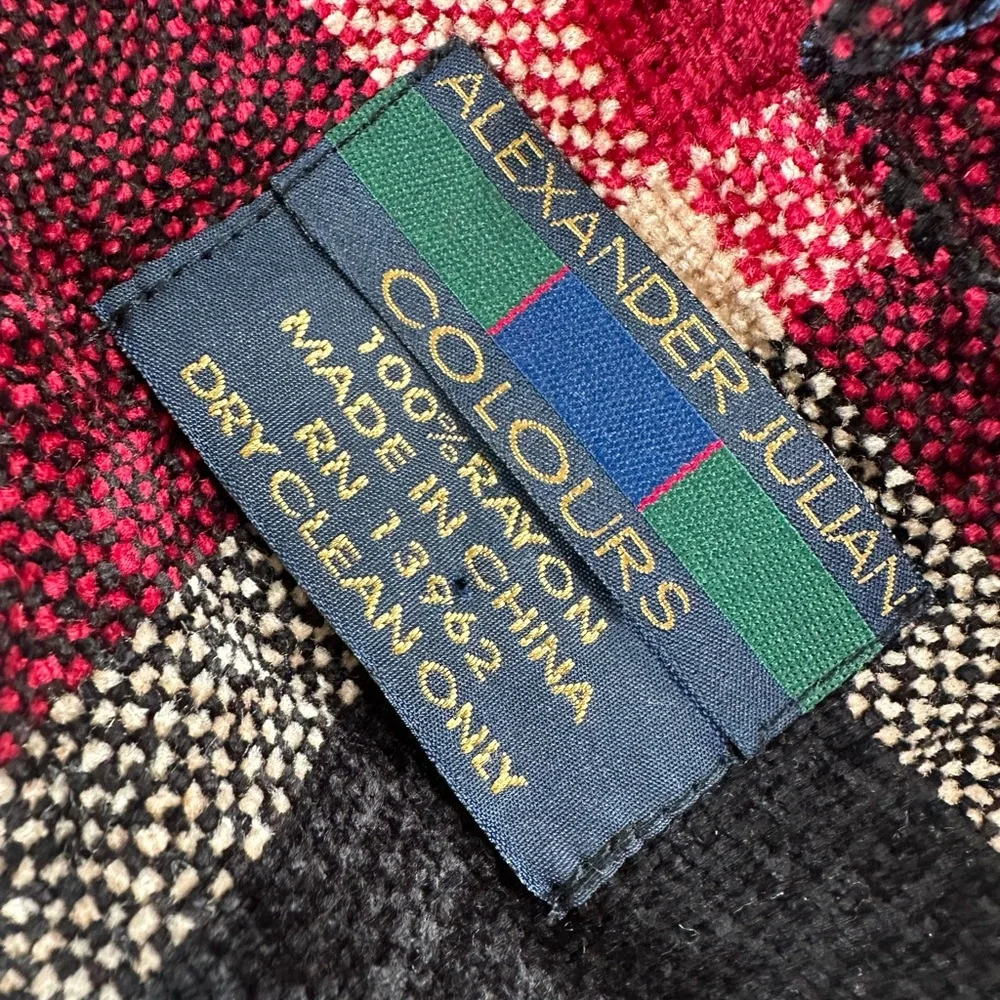 Colours by ALEXANDER JULIAN Scarf red black plaid rayon fringe